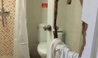 逃出100个厕所攻略