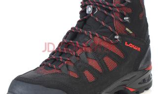 LOWA登山鞋